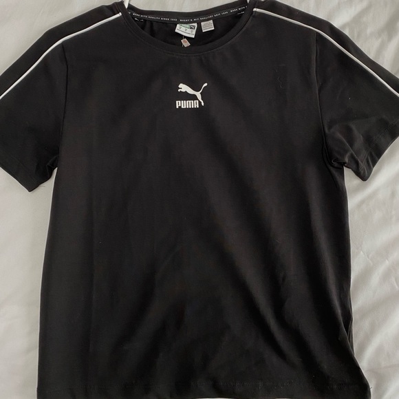 NEW PUMA FITTED TEE SHIRT - Picture 2 of 3
